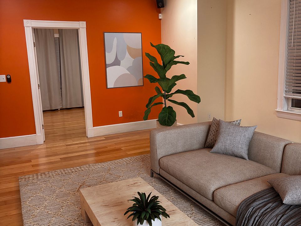 1st image of 15 Kensington Ave #3