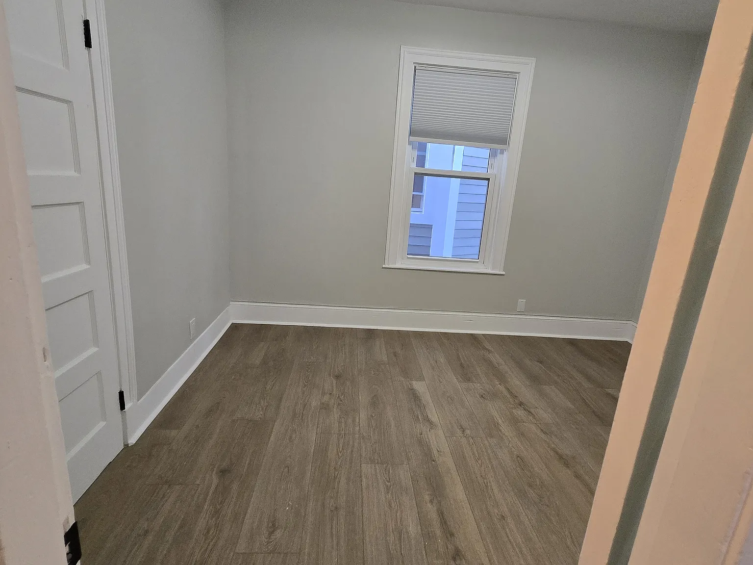 2 bed, 1071 sqft, $2,900 — Photo 3
