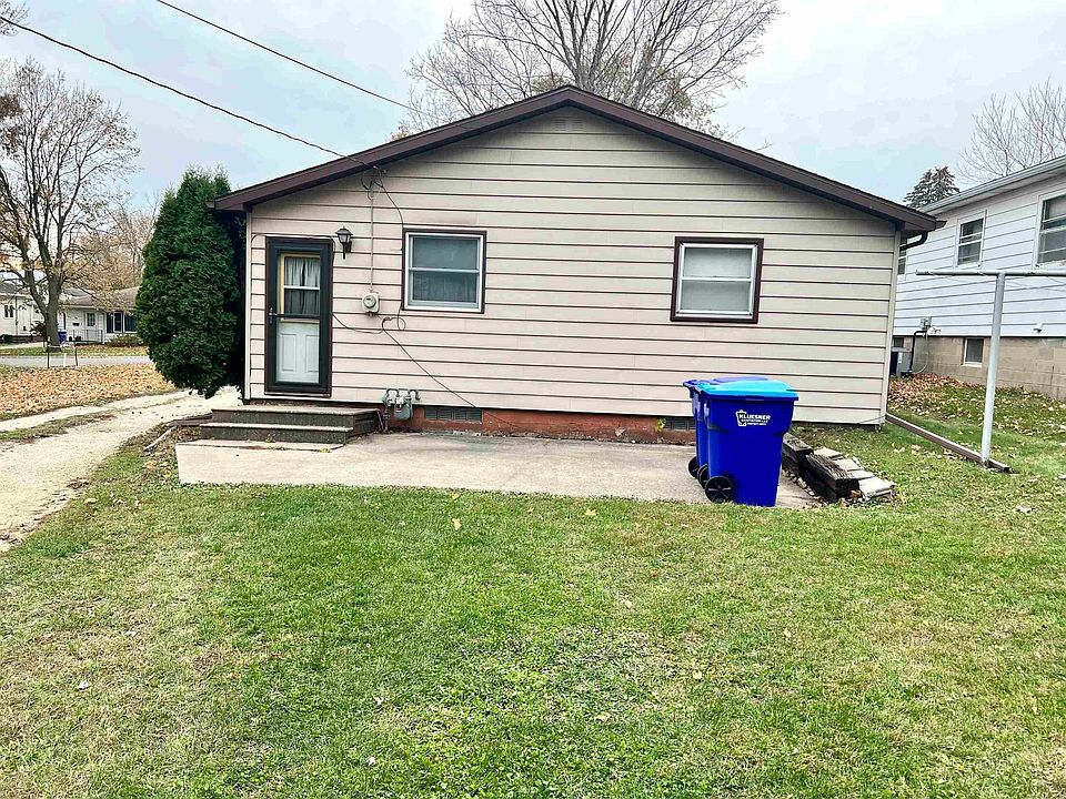 925 2nd Ave NE, Oelwein, IA 50662 Zillow