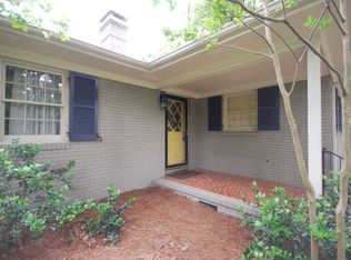 461 Cedarwood Dr, Burlington, NC 27215