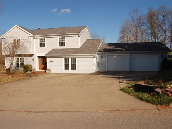 41 Oak Dr, Parkersburg, WV 26104