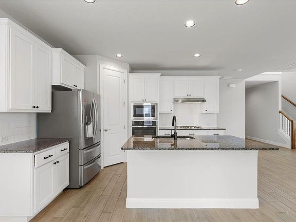 3rd image of 101 Free Stone Dr