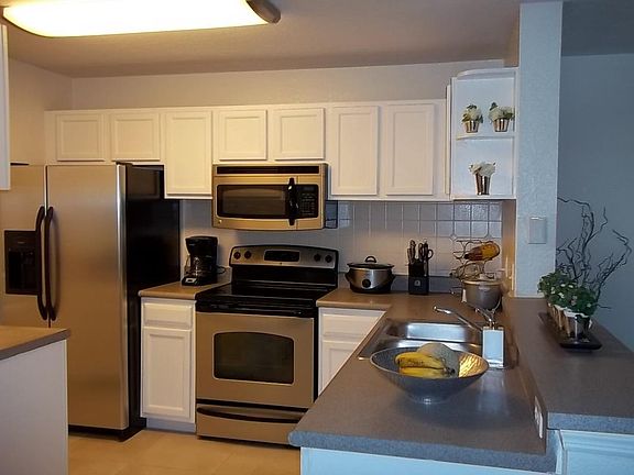 4th image of 5270 Seurat St