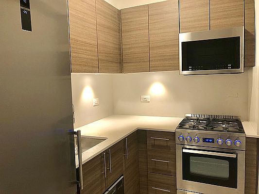 1st image of 41 Park Ave APT 11D