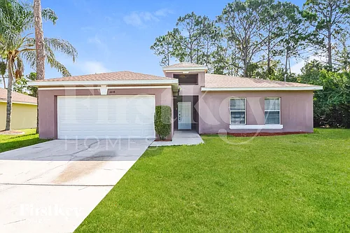 4448 N Biscayne Dr Photo 1 4448 N Biscayne Dr Photo 1