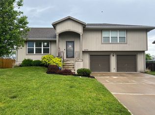 31870 W 171st St, Gardner, KS 66030