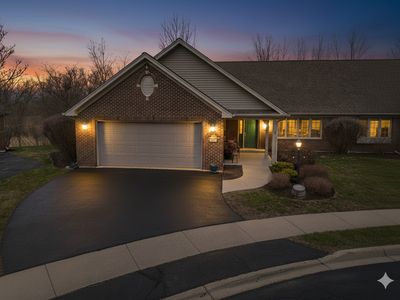 720 Serene Trl, Woodstock, IL, 60098