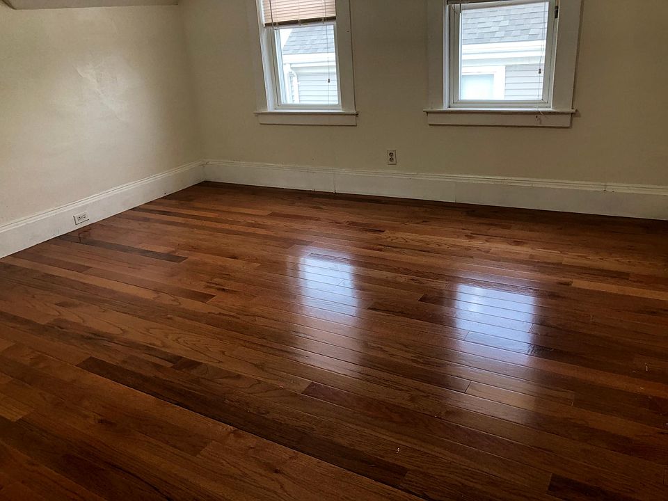 Large bedroom