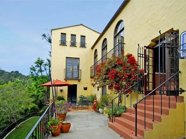 2275 Bronson Hill Dr, Los Angeles, CA 90068