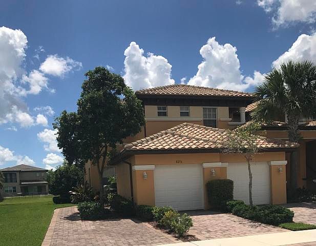 1st image of 8254 NW 127th Ln #29-D