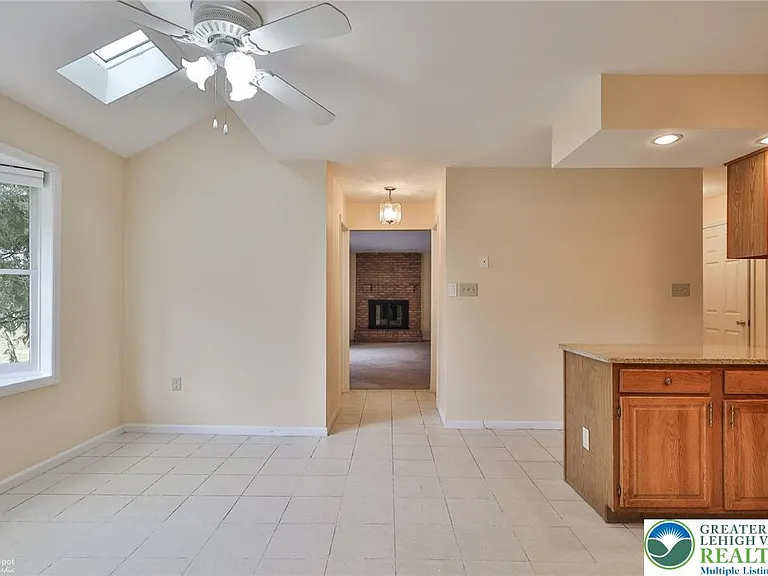 4059 Wedgewood Rd — Photo 15