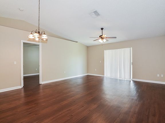 5th image of 4124 Stonefield Dr