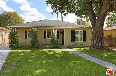 1st image of 586 Eaton Dr