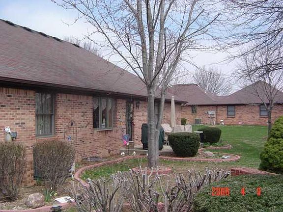 2nd image of 669 Eagle Pkwy #12
