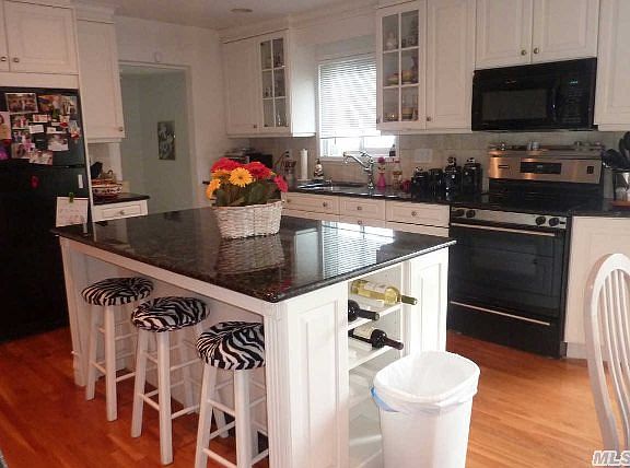 3rd image of 23 Massapequa Ave