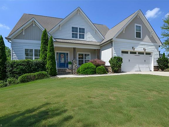 3rd image of 5609 Crooked Oak Dr