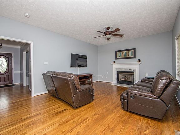 5th image of 2708 Kentwood Forest Pl