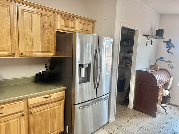 3rd image of 14362 E Warren Dr