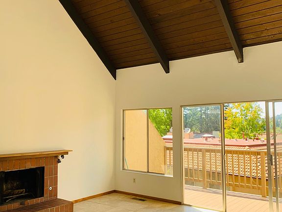 5th image of 1025 Alta Mesa Dr
