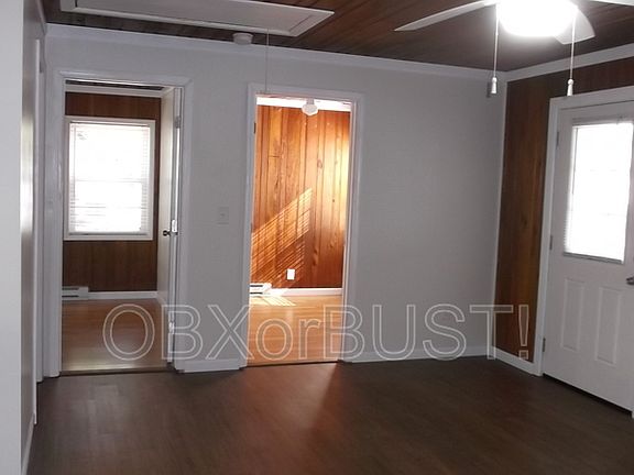 5th image of 2025 Franklin St Unit B