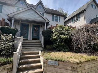 405 Walnut Grove Rd, East Stroudsburg, PA 18301