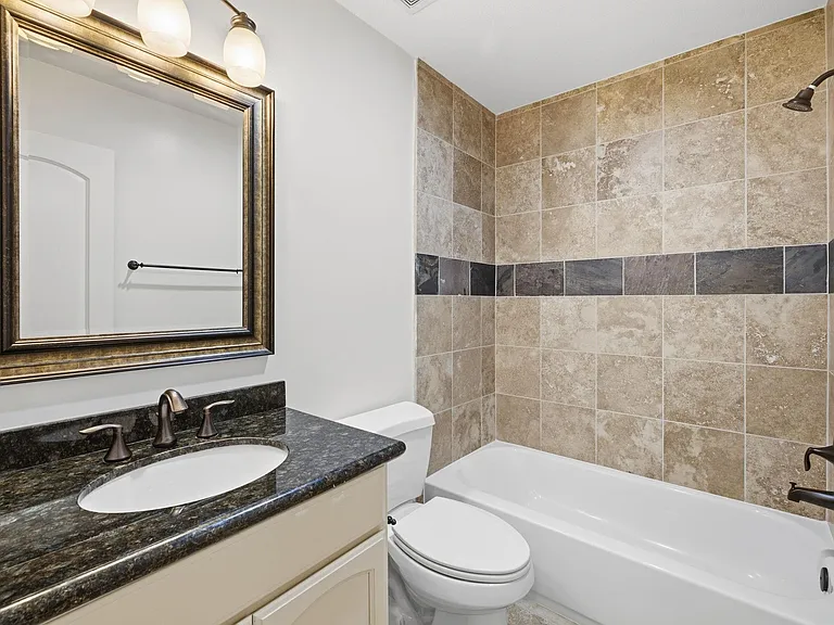 1714 Ovid St #C — Photo 19