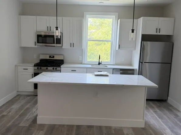 Yale Ave,LLC