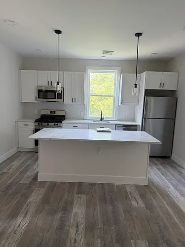 Floor plan B