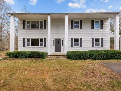215 Tomaquag Rd, Ashaway, RI, 02804