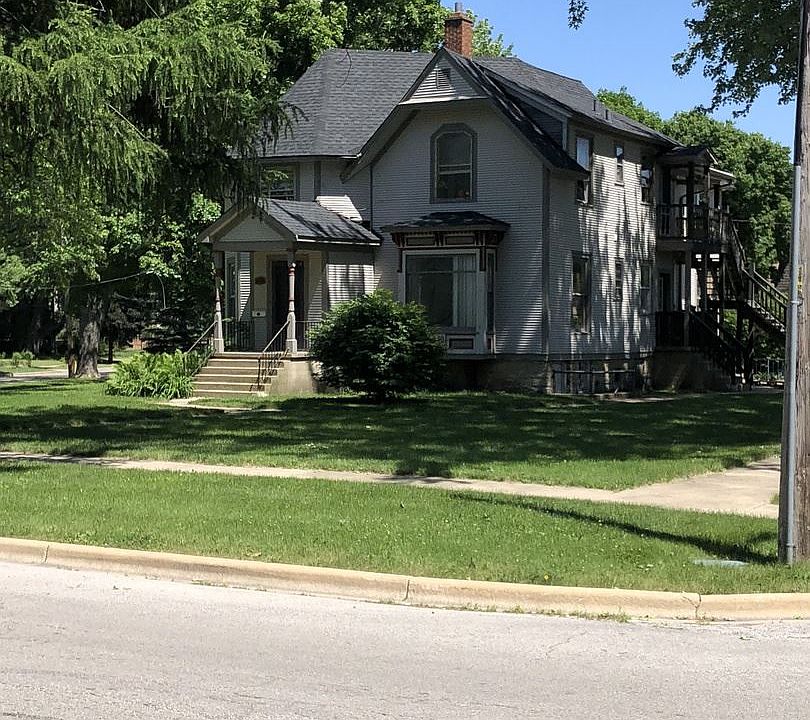 1st image of 250 W Park Ave #6422220