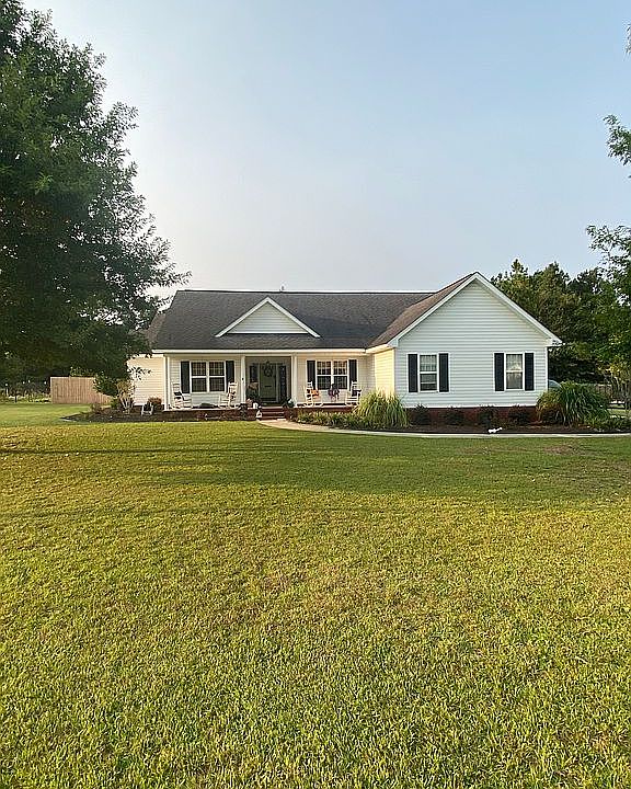 1st image of 2907 Charlie Ln