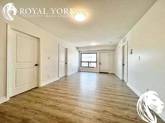 4th image of 3320 Stella Cres #218