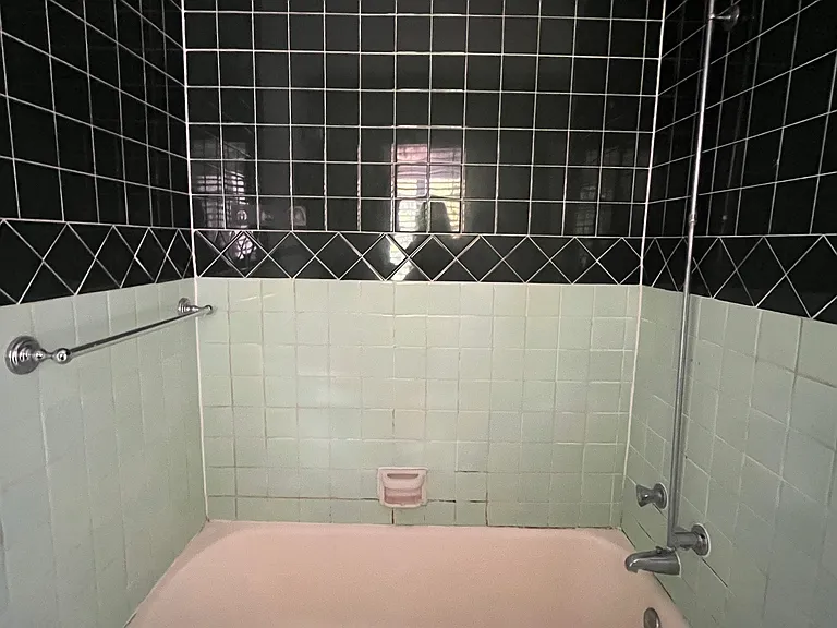 4818 Junius St — Photo 9