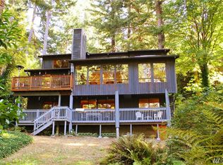 7420 Soundview Dr, Edmonds, WA 98026