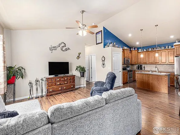 521 Stage Coach Dr, Milliken, CO 80543