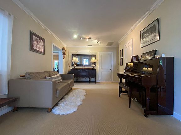2nd image of 3510 W San Pedro St