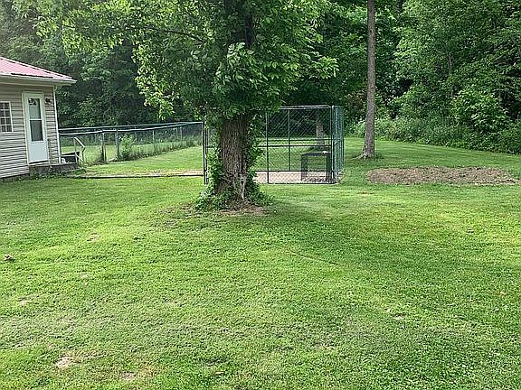 4th image of 3309 S County Road 600 E