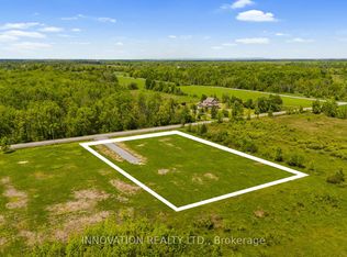 7370 Jock Trl, Ottawa, ON K0A2Z0