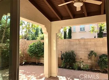 27 Donovan — Photo 13