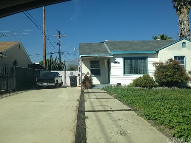 2nd image of 1113 E East St