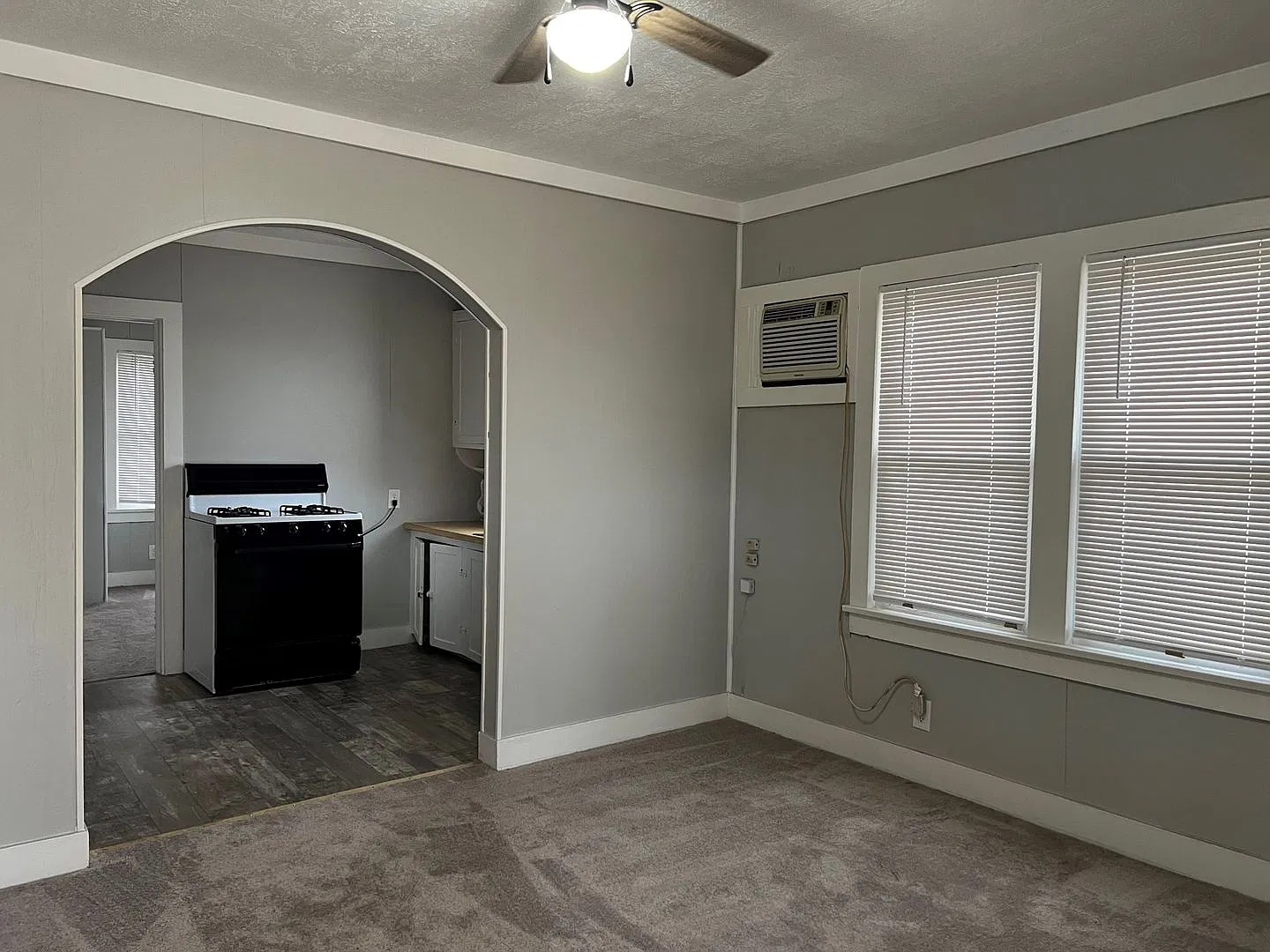 113.4 - 1115 S. Husband Unit B 1/2 — Photo 1