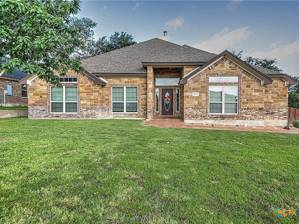1st image of 2527 Boxwood Dr