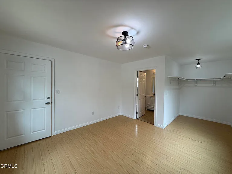 748 N La Jolla Ave #1/2 — Photo 7