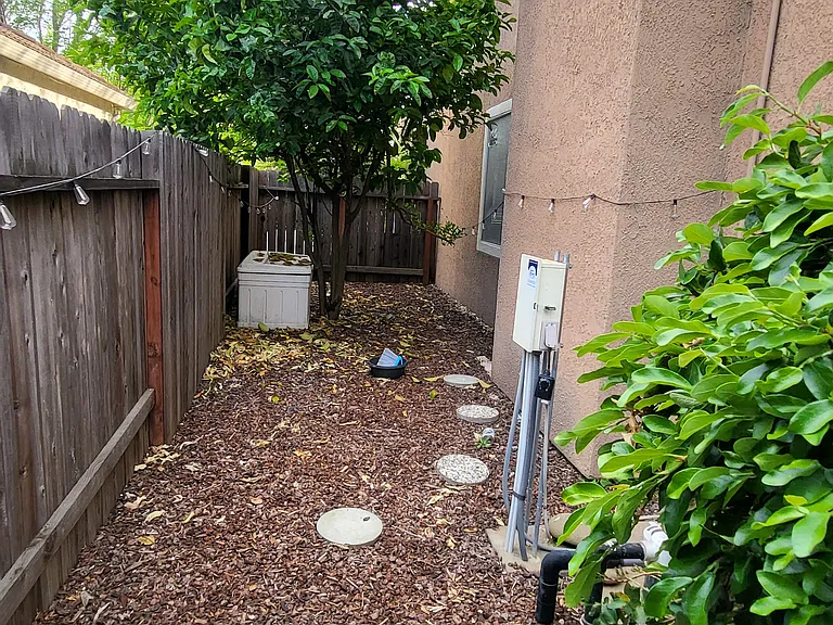 SideYard