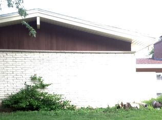 487 Rushmore Ln, Madison, WI 53711