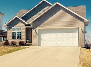 1314 Sweeting Ln, Coralville, IA 52241