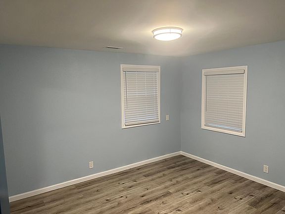 5th image of 12091 Nutwood St