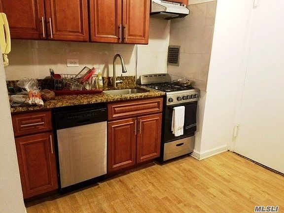 5th image of 13705 Franklin Ave APT 2I
