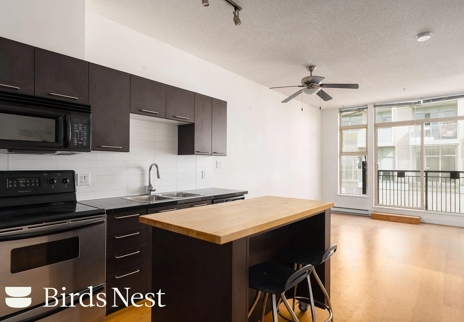 1 bed, 643 sqft, $2,600 — Photo 1