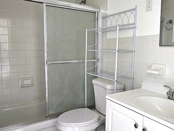 5th image of 9517 84th St Floor 3